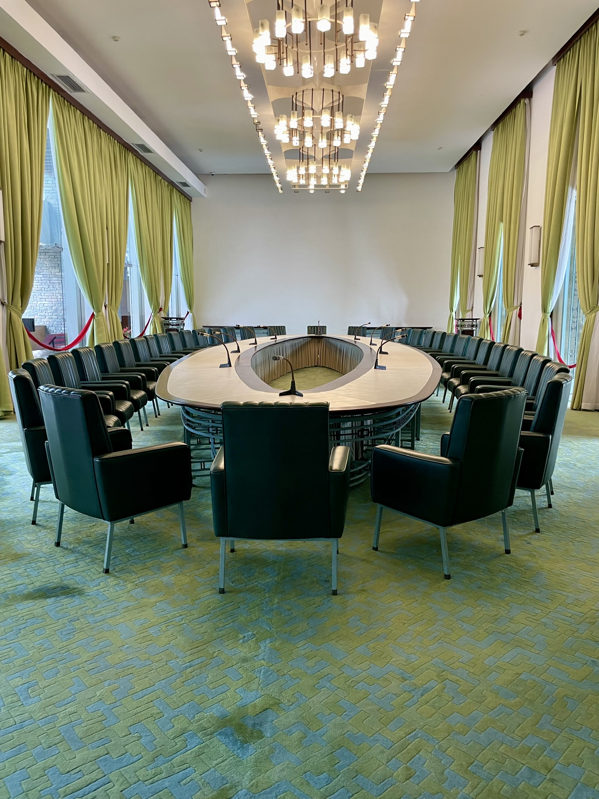 A Living Time Capsule of Memory