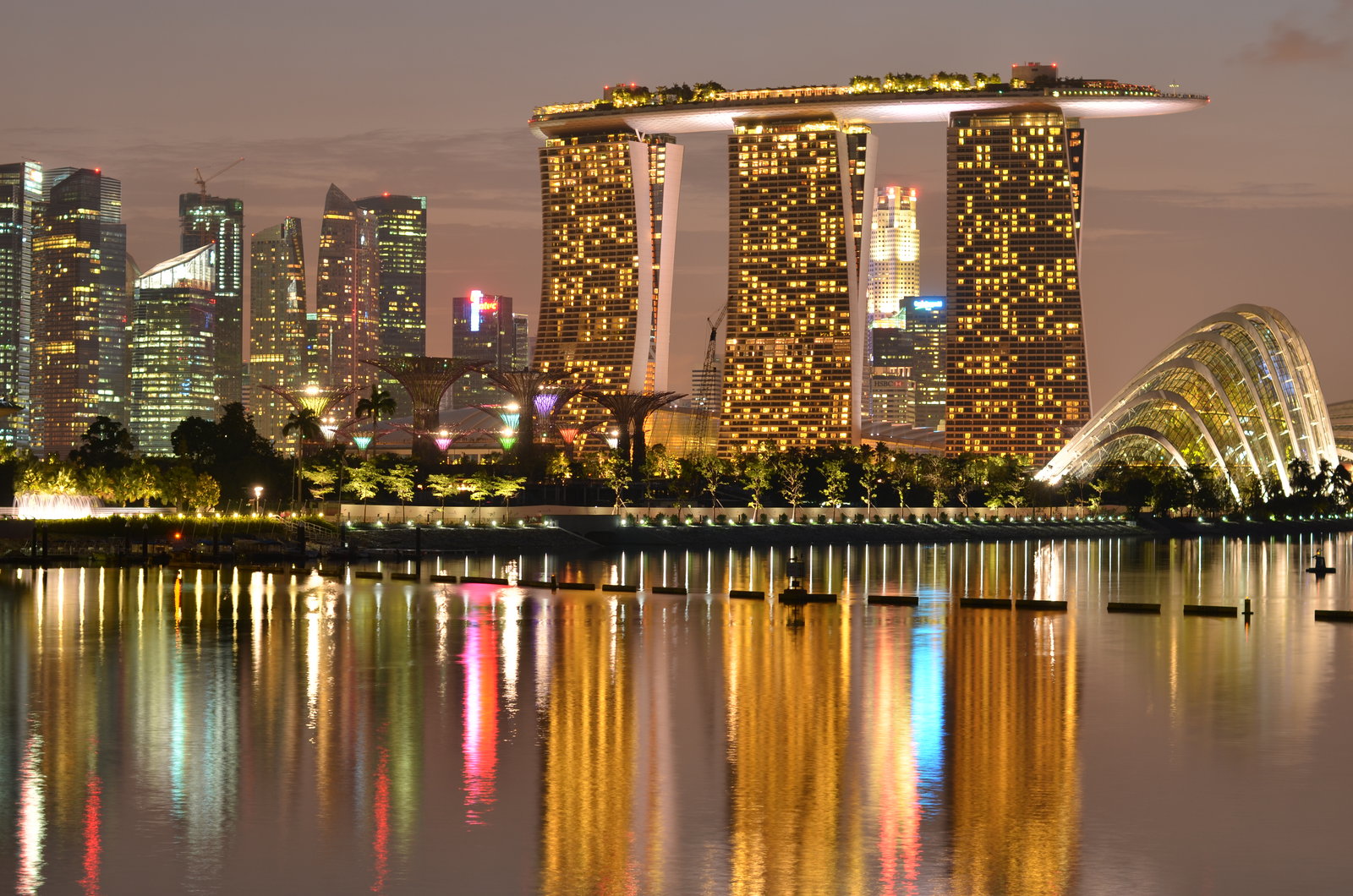 Ready to Discover the Heart of Modern Singapore?